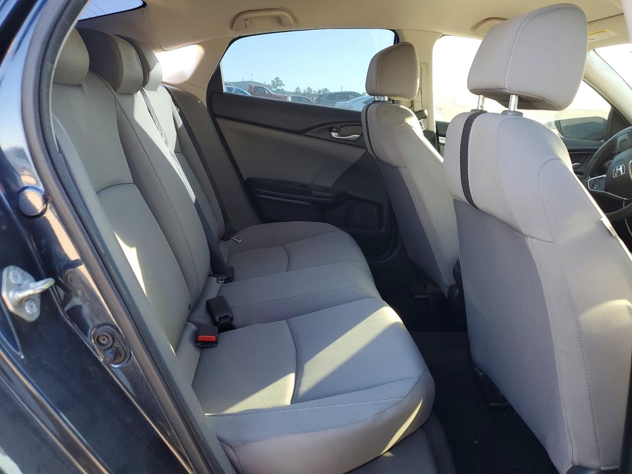 2016 HONDA CIVIC LX photo 19