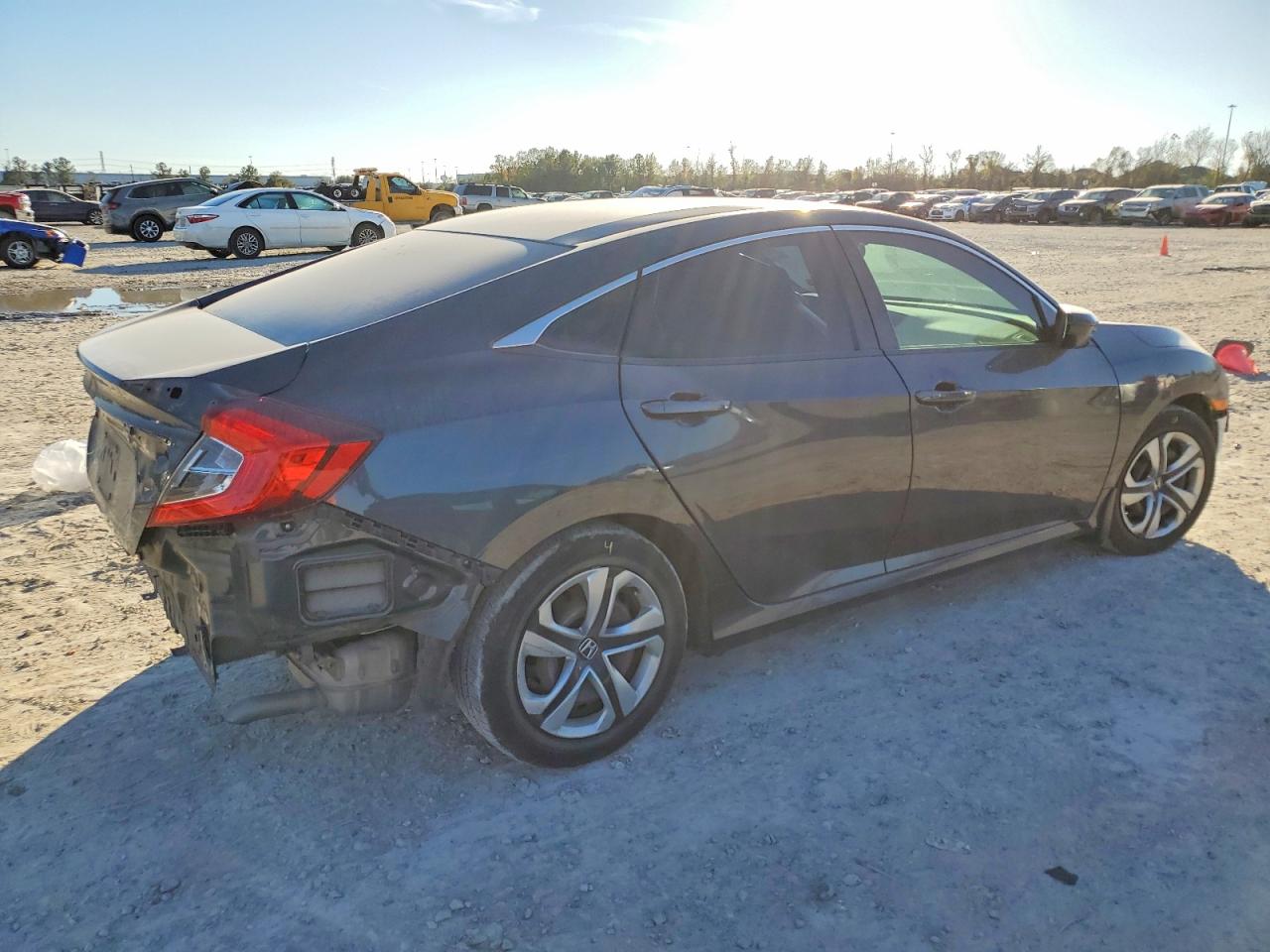 2016 HONDA CIVIC LX photo 5