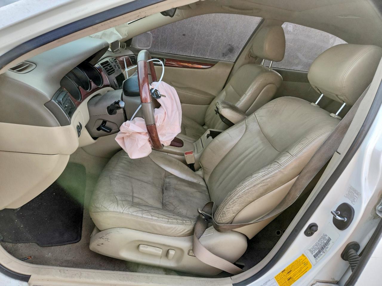2002 LEXUS ES 300 photo 7