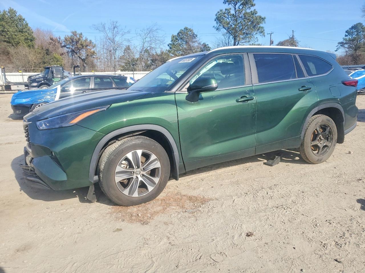 2023 TOYOTA HIGHLANDER