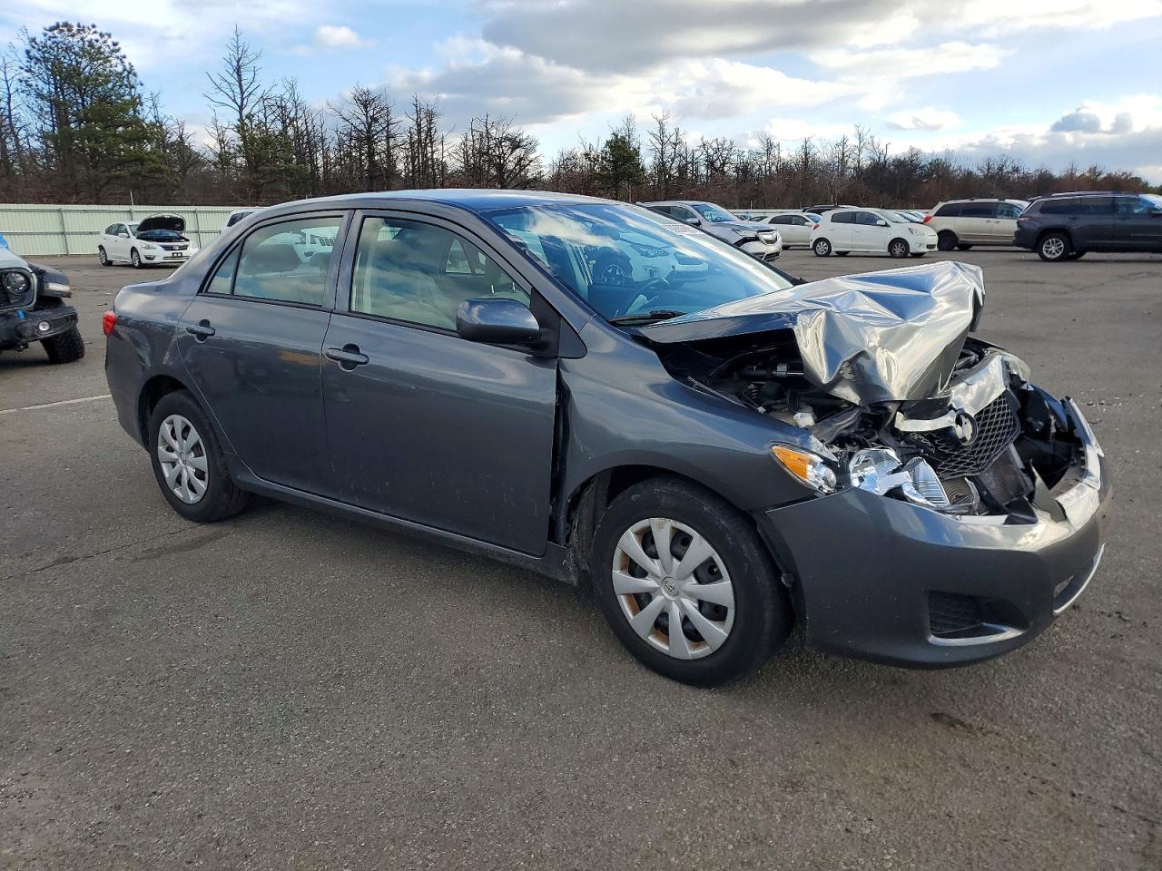 2010 TOYOTA COROLLA BASE photo 4