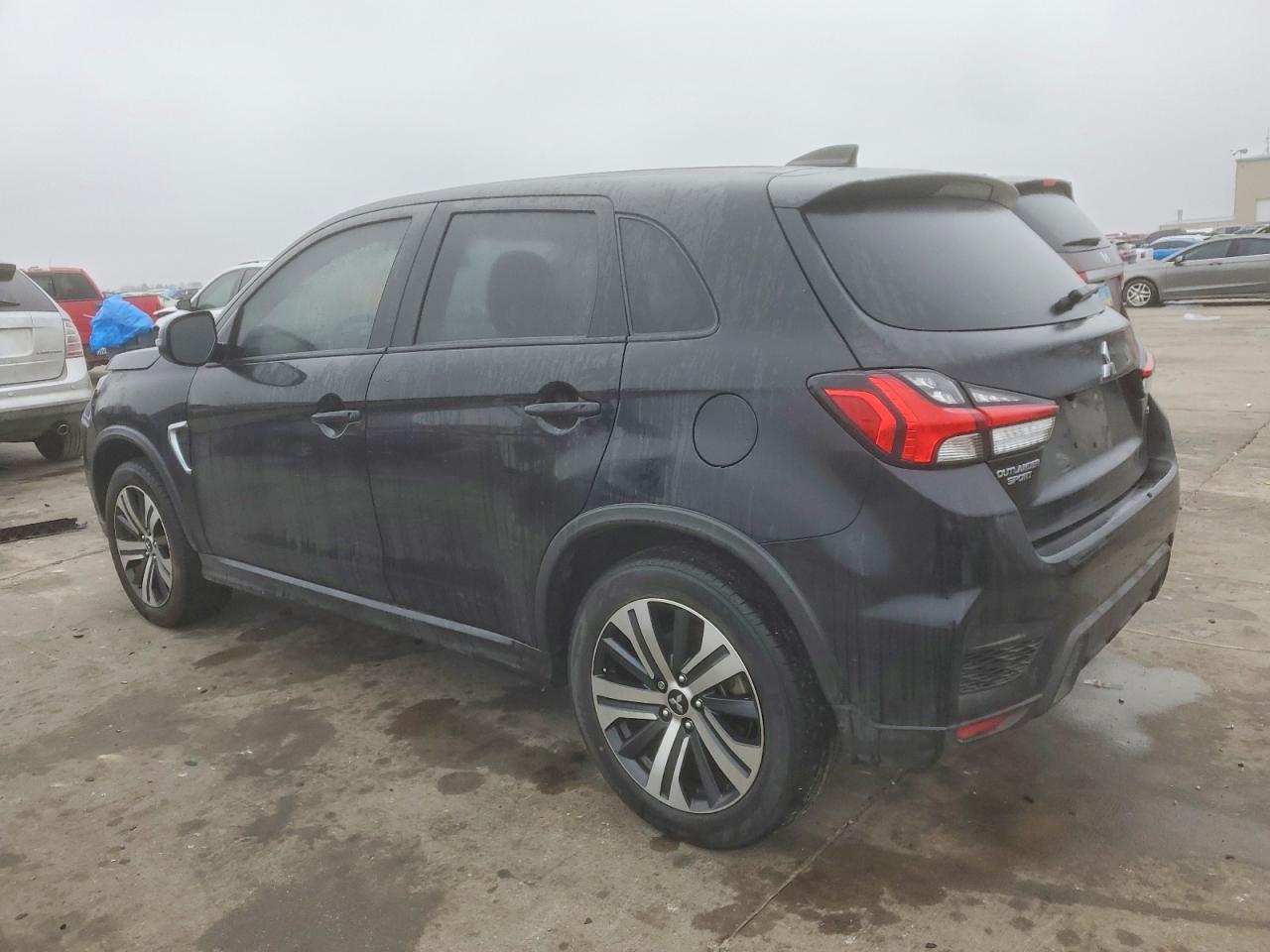 2022 MITSUBISHI OUTLANDER SPORT SE photo 2