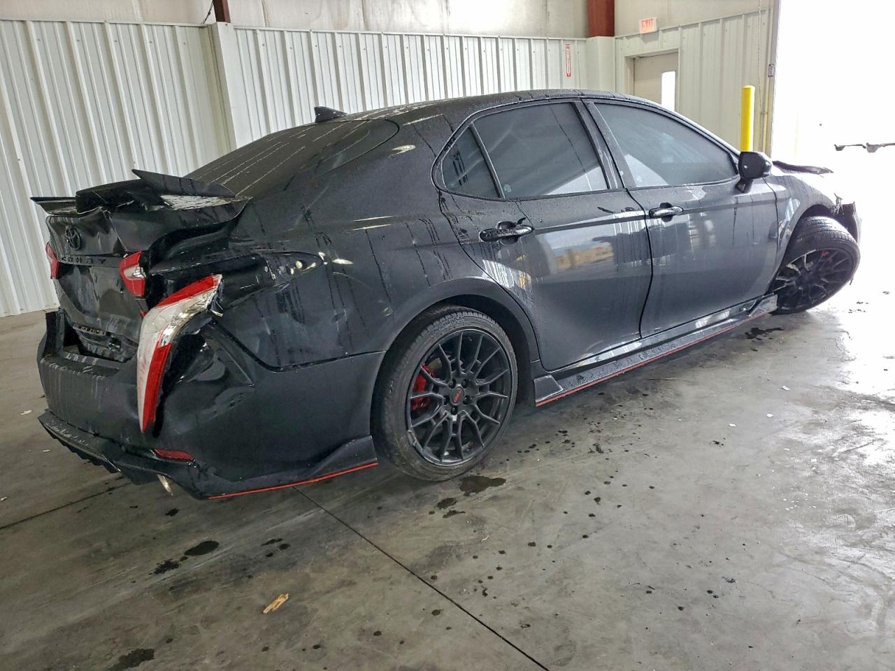 2020 TOYOTA CAMRY TRD photo 3