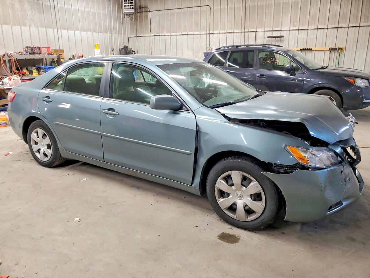 2009 TOYOTA CAMRY BASE photo 4
