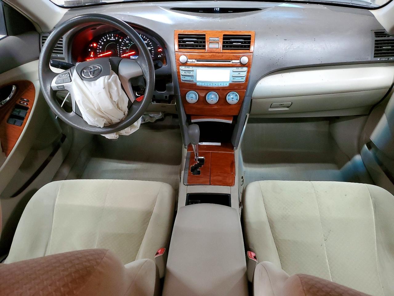 2009 TOYOTA CAMRY BASE photo 8