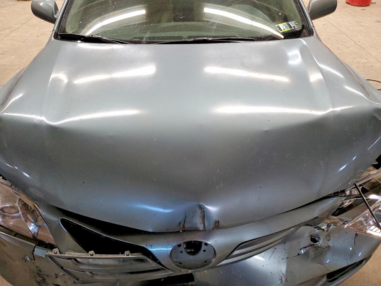 2009 TOYOTA CAMRY BASE photo 11