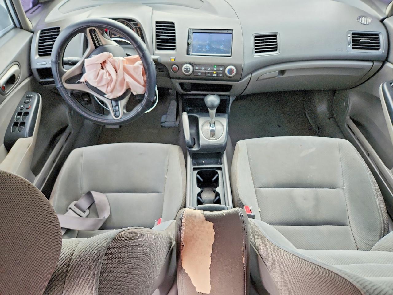 2010 HONDA CIVIC LX photo 8