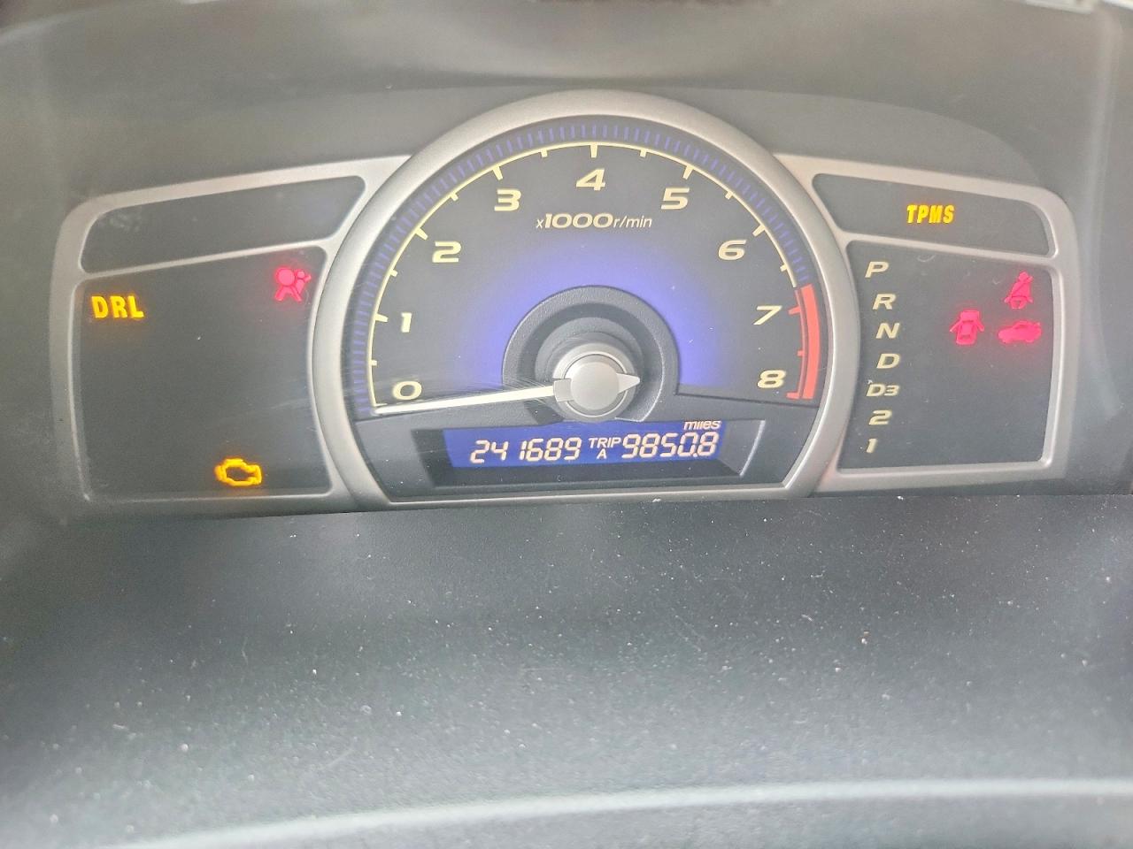 2010 HONDA CIVIC LX photo 9