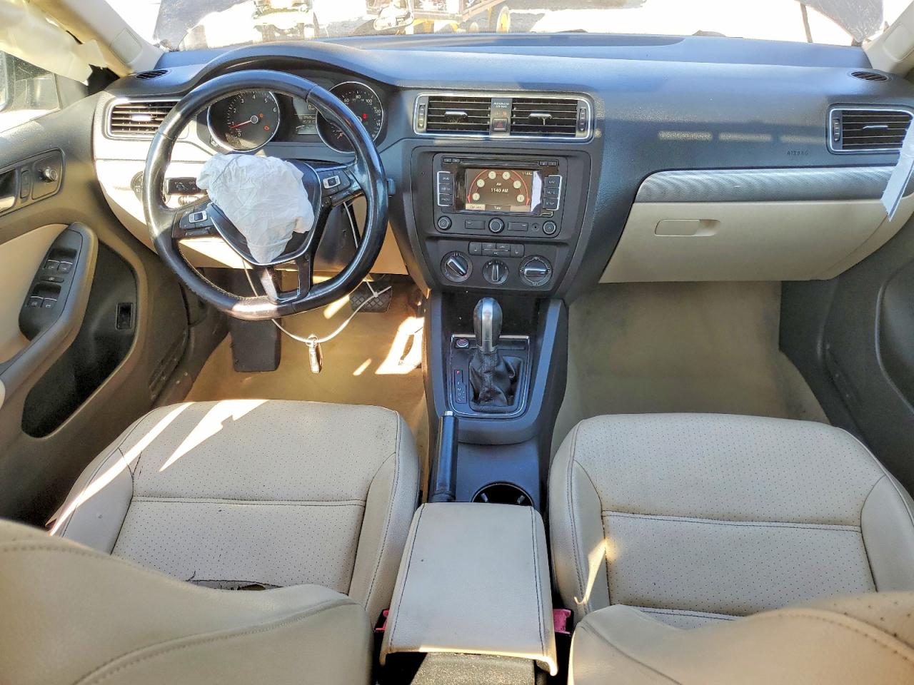 2015 VOLKSWAGEN JETTA SE photo 8