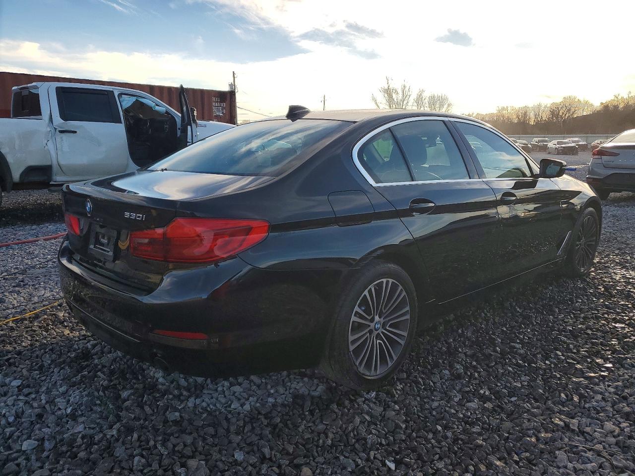 2020 BMW 530 I photo 3