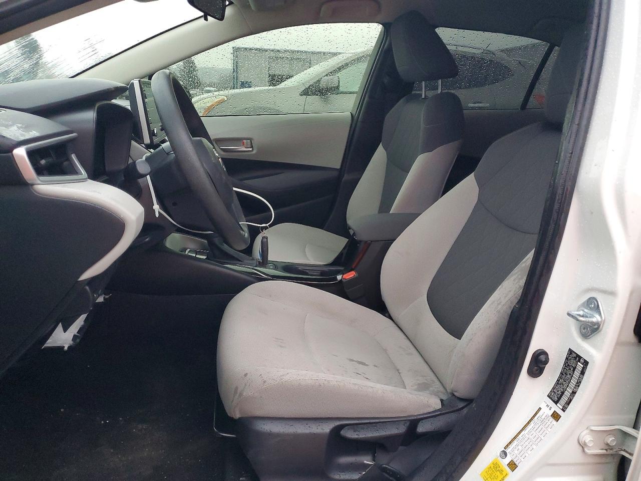 2021 TOYOTA COROLLA photo 13
