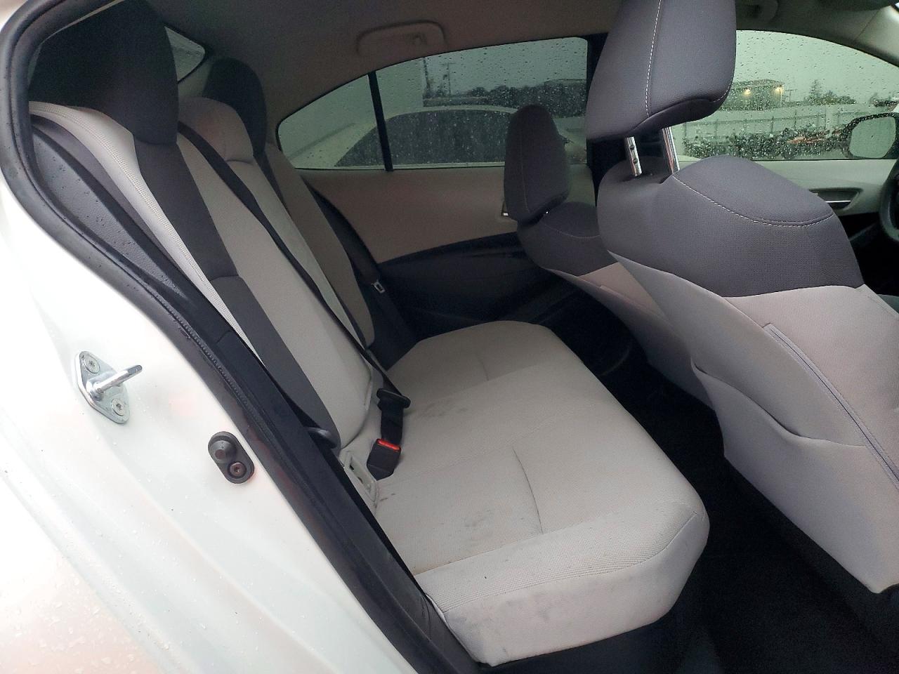 2021 TOYOTA COROLLA photo 19