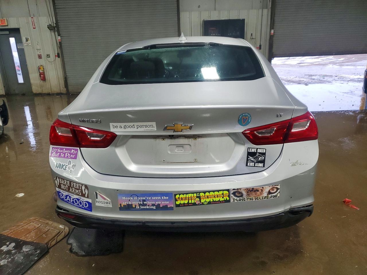 2018 CHEVROLET MALIBU LT photo 6