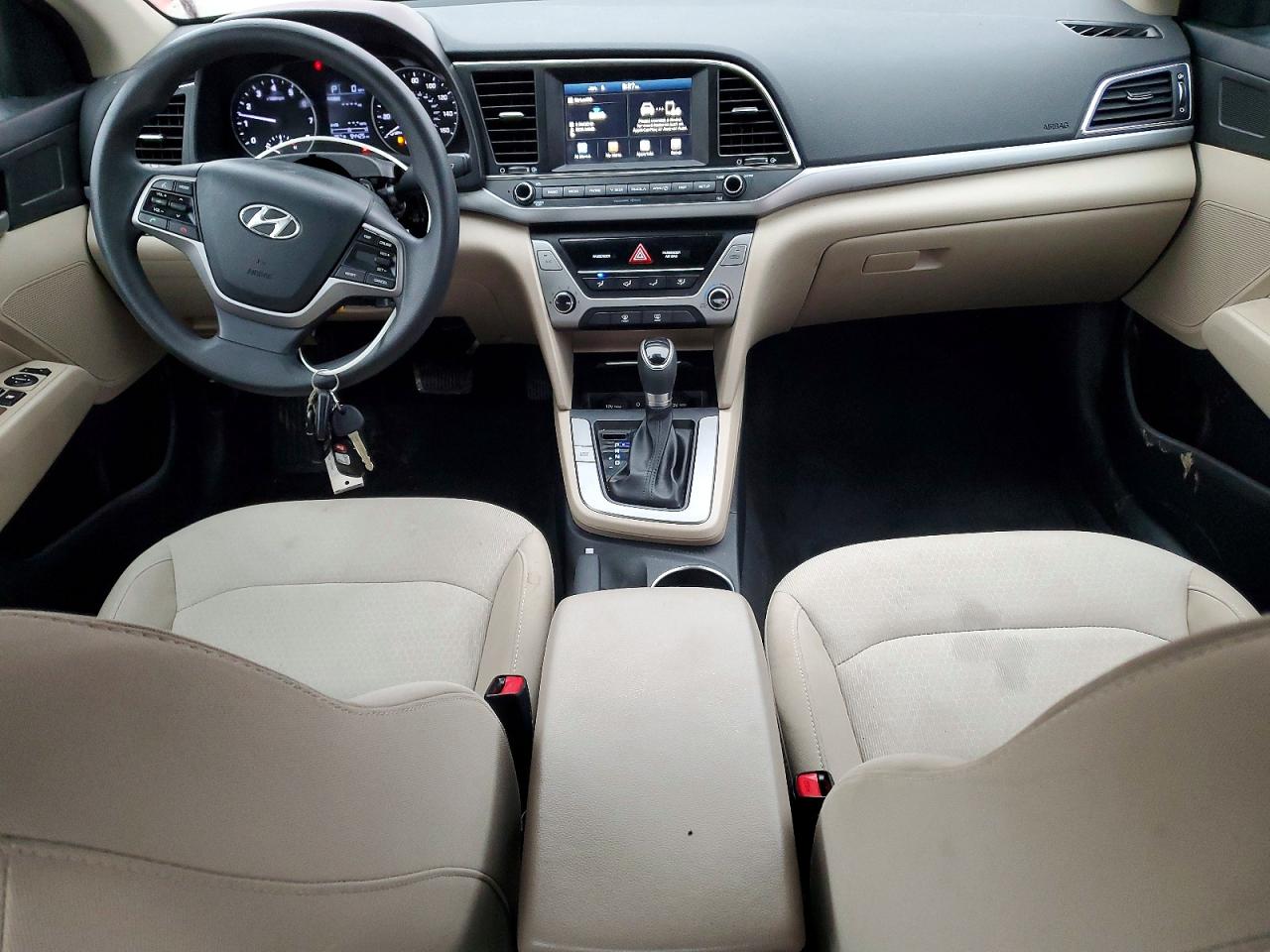 2017 HYUNDAI ELANTRA SE photo 8