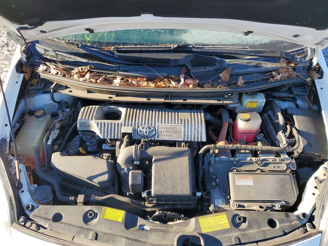 2013 TOYOTA PRIUS photo 11