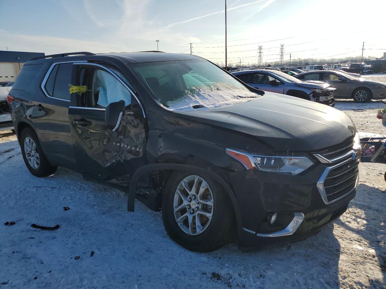 2020 CHEVROLET TRAVERSE LT photo 4