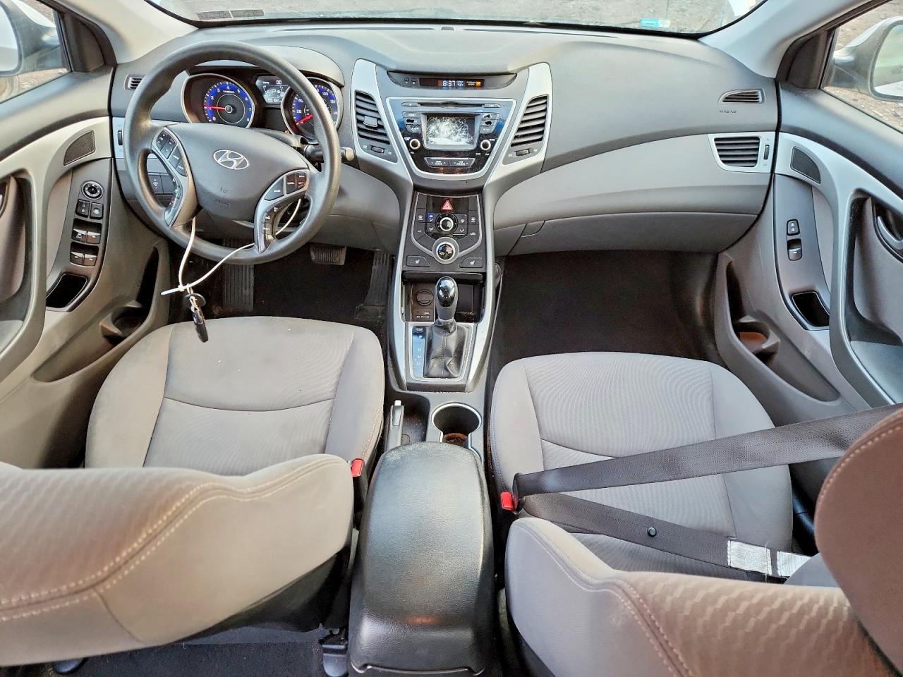 2014 HYUNDAI ELANTRA SE photo 8