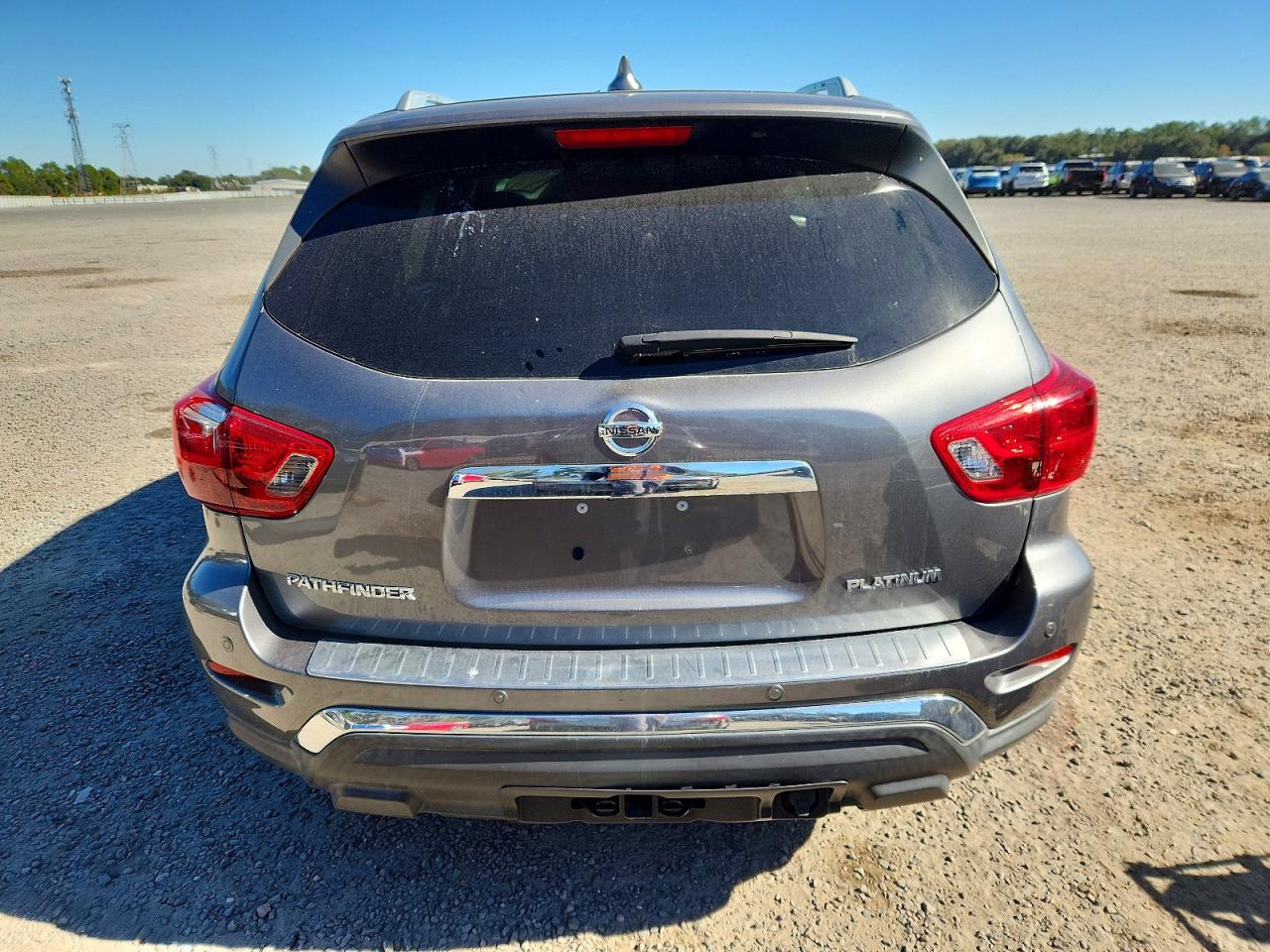 2020 NISSAN PATHFINDER PLATINUM photo 6