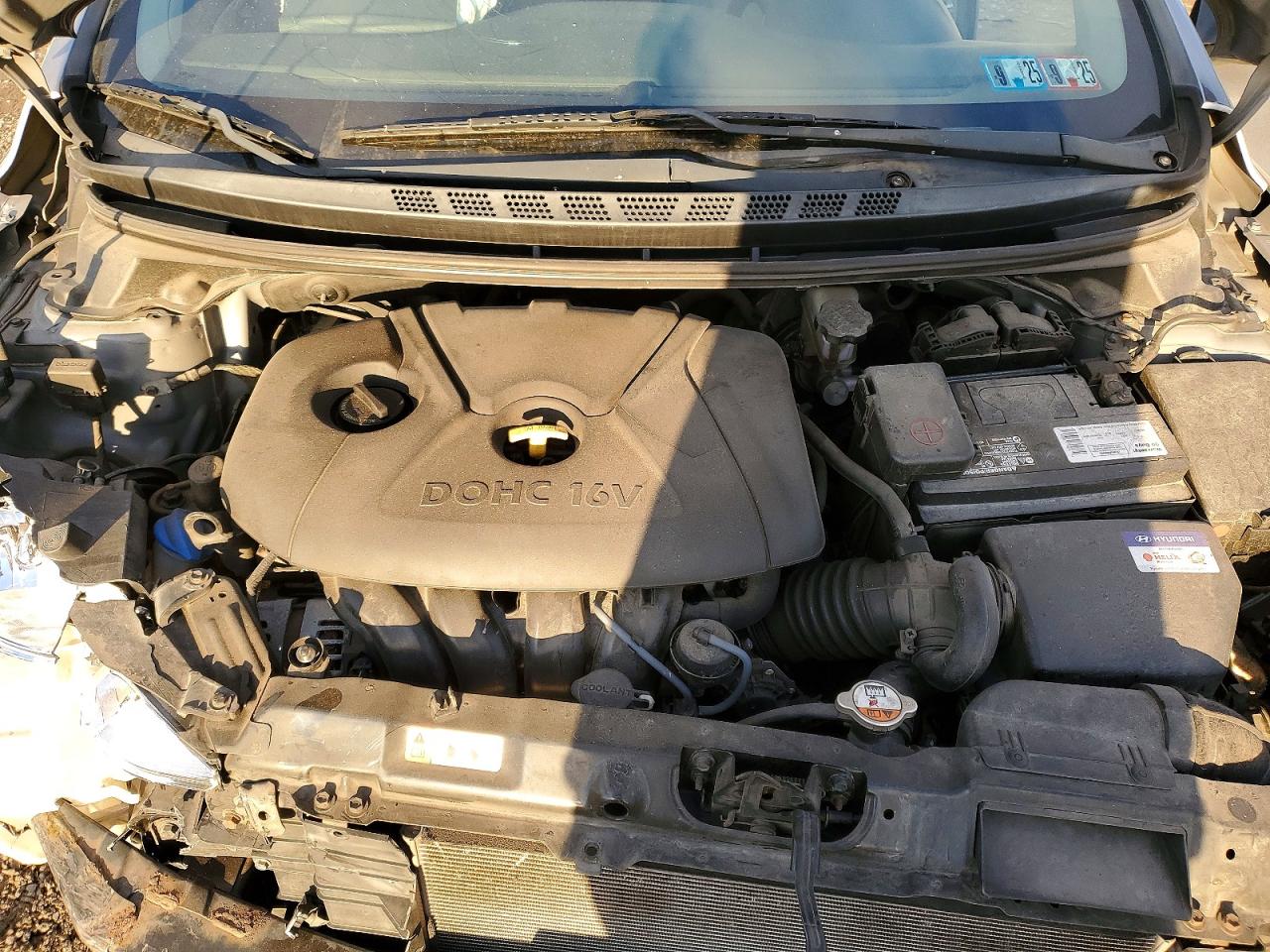 2014 HYUNDAI ELANTRA SE photo 11