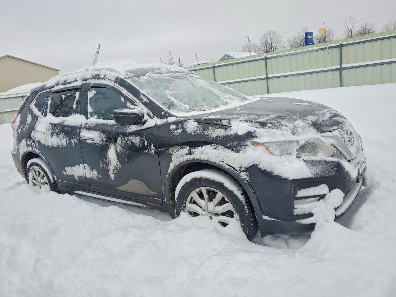 2017 NISSAN ROGUE S photo 4
