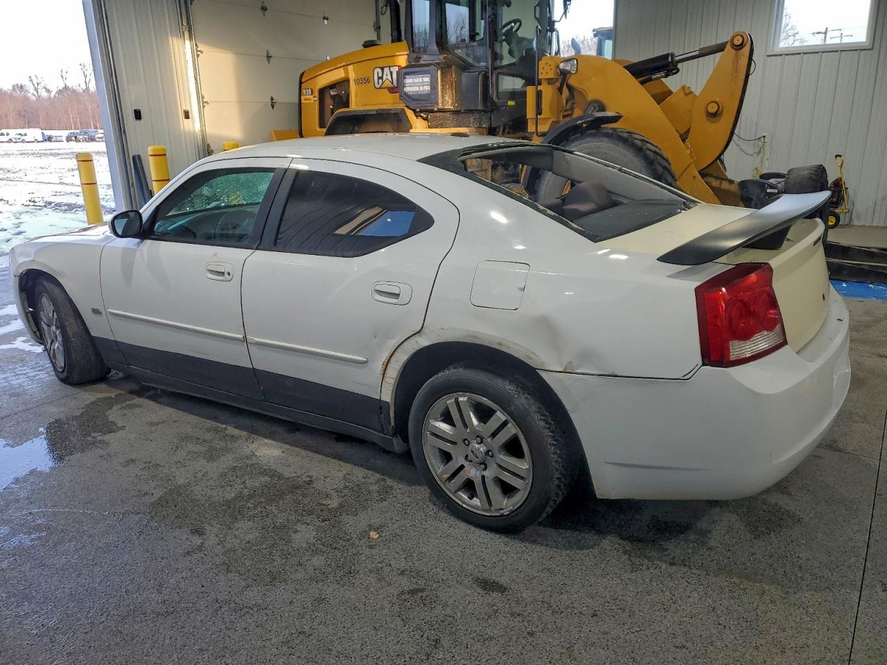 2010 DODGE CHARGER SXT photo 2