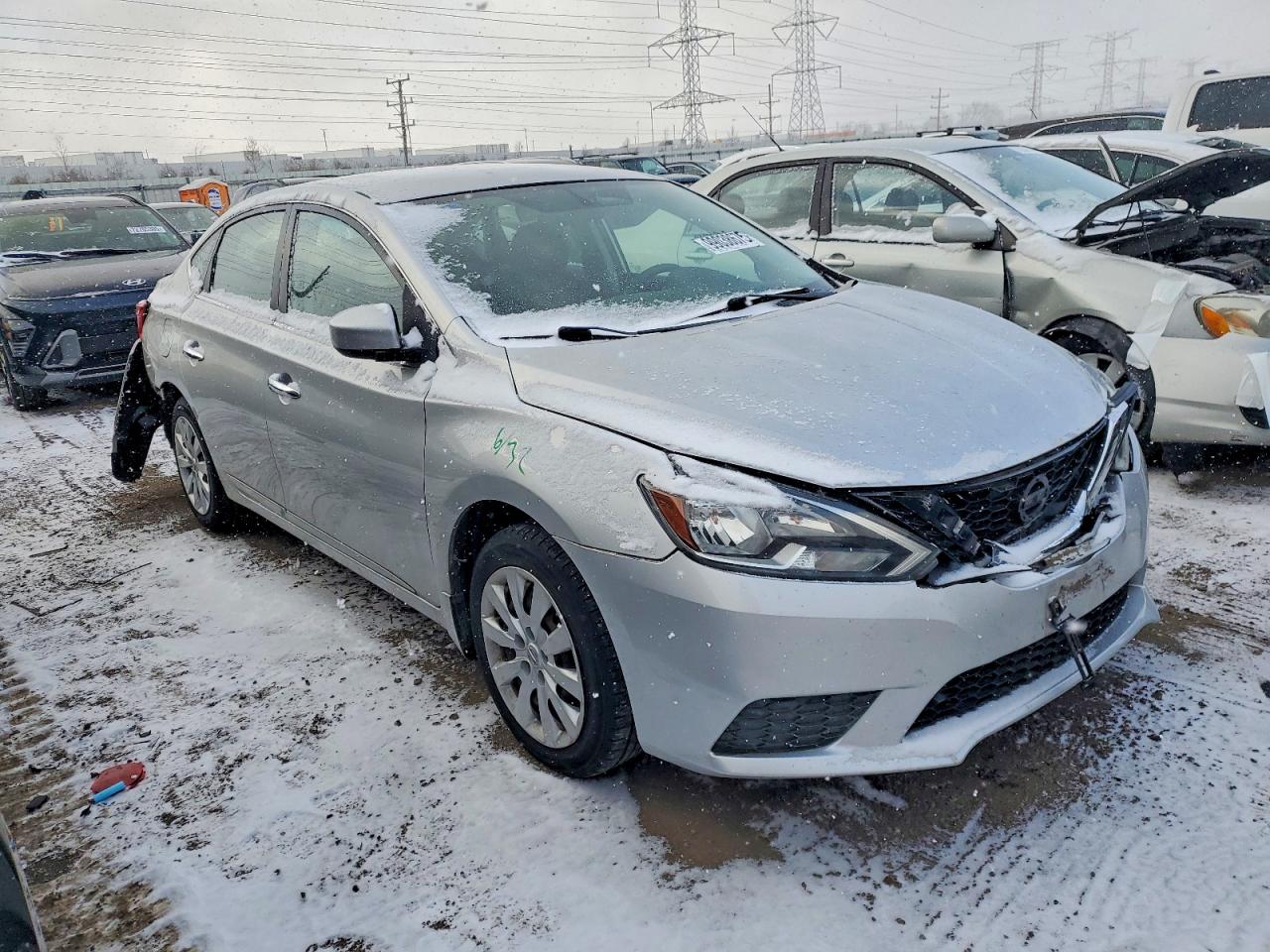 2016 NISSAN SENTRA S photo 4