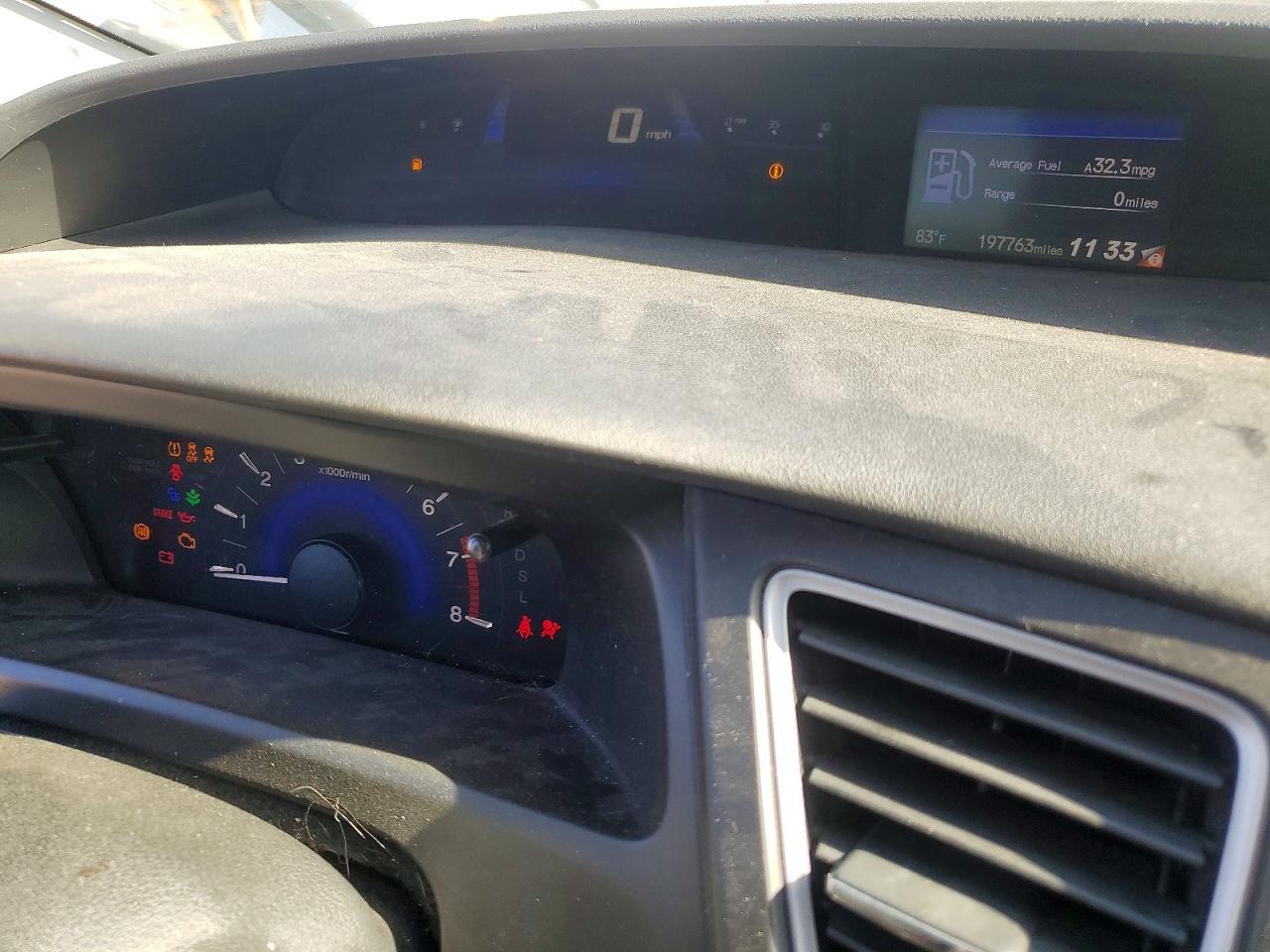2014 HONDA CIVIC LX photo 9