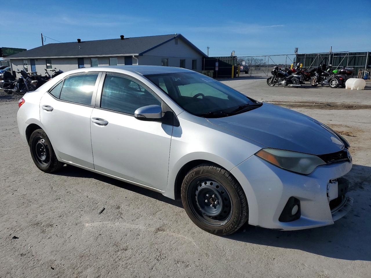 2014 TOYOTA COROLLA L photo 4