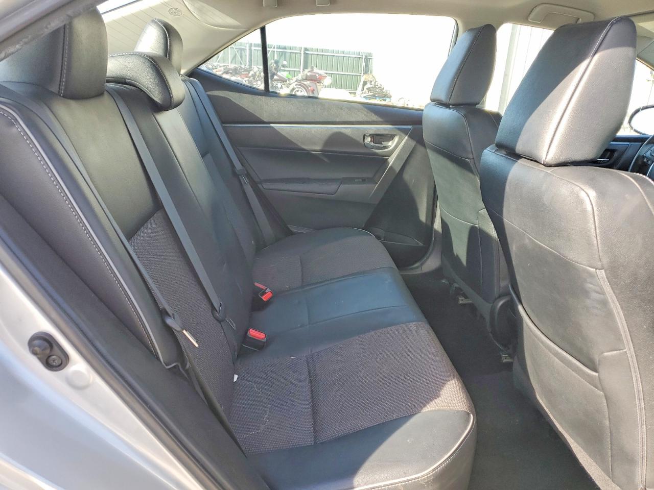 2014 TOYOTA COROLLA L photo 10