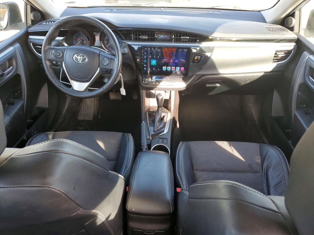 2014 TOYOTA COROLLA L photo 8