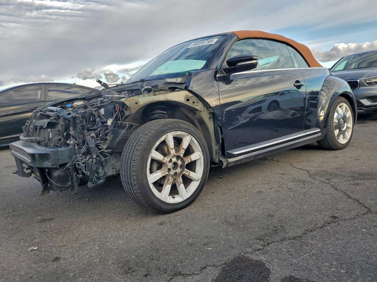 2019 VOLKSWAGEN BEETLE