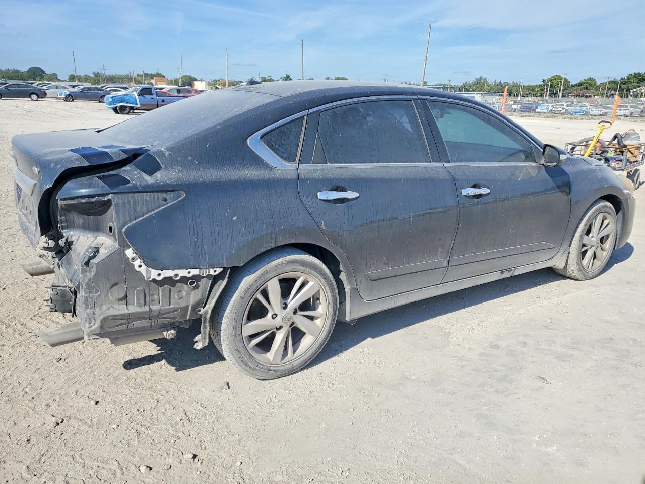 2015 NISSAN ALTIMA 2.5 SV photo 3