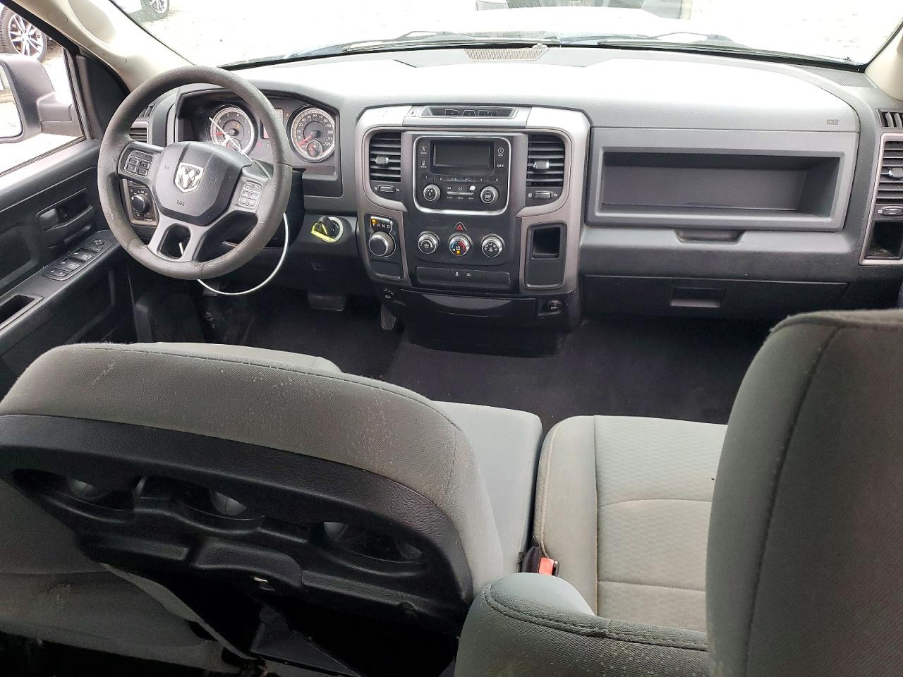 2018 RAM 1500 ST photo 15