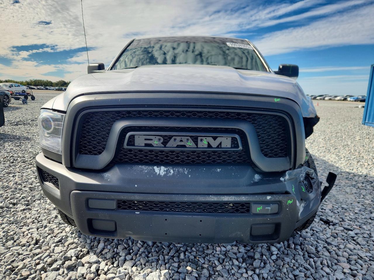 2021 RAM 1500 CLASSIC SLT photo 9