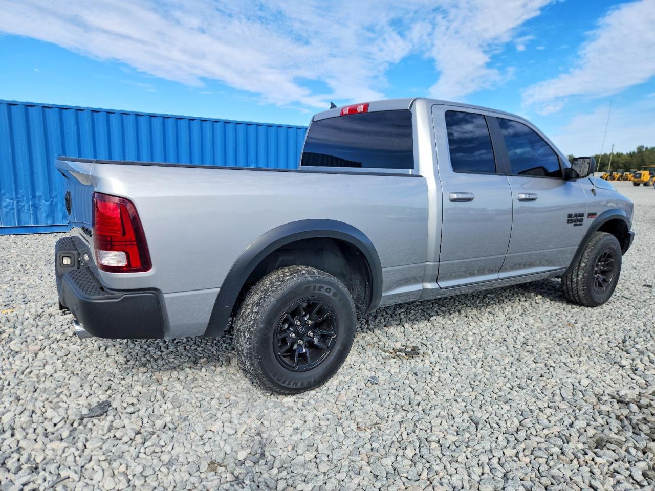 2021 RAM 1500 CLASSIC SLT photo 5