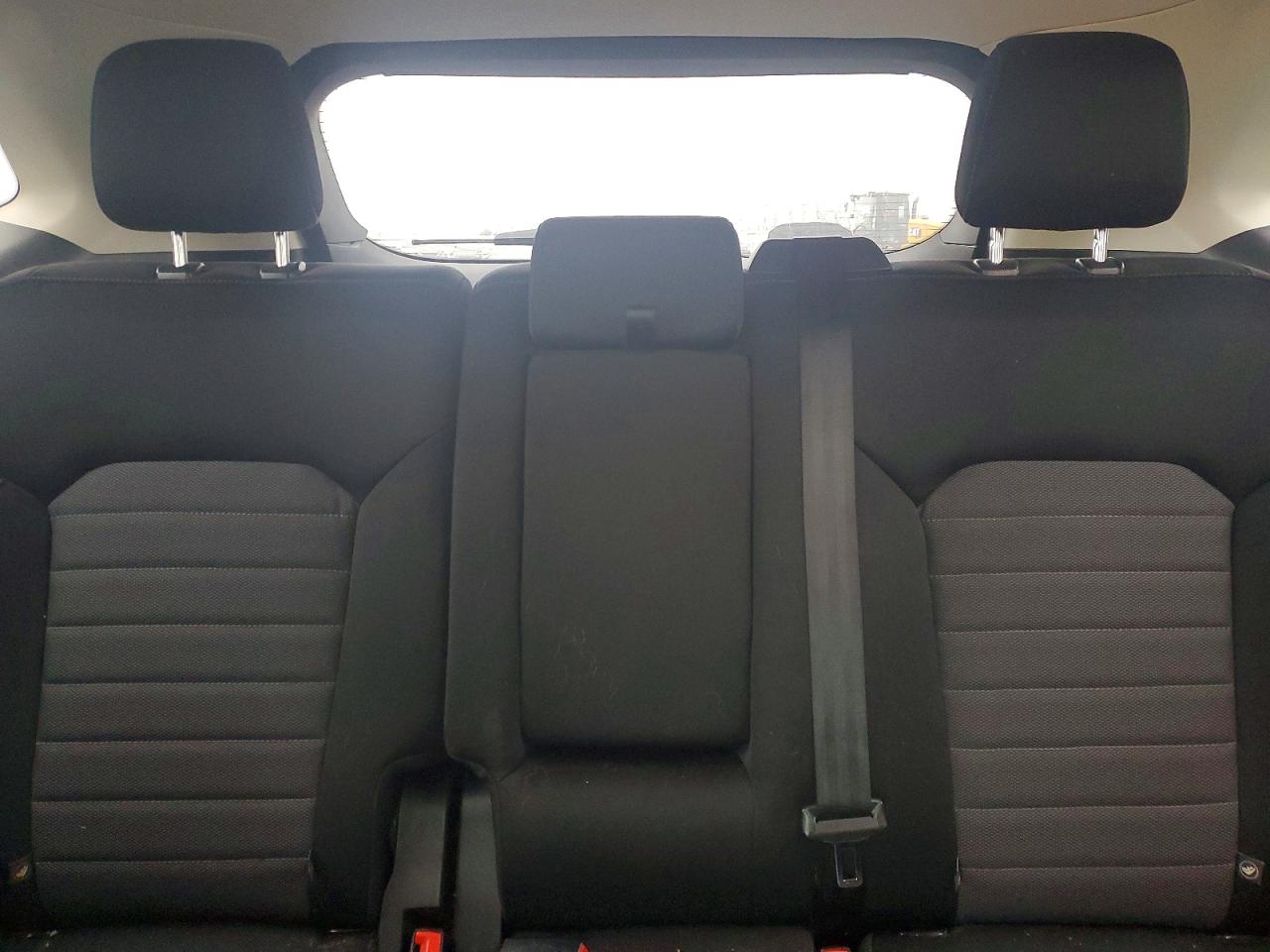 2017 FORD EDGE SE photo 10