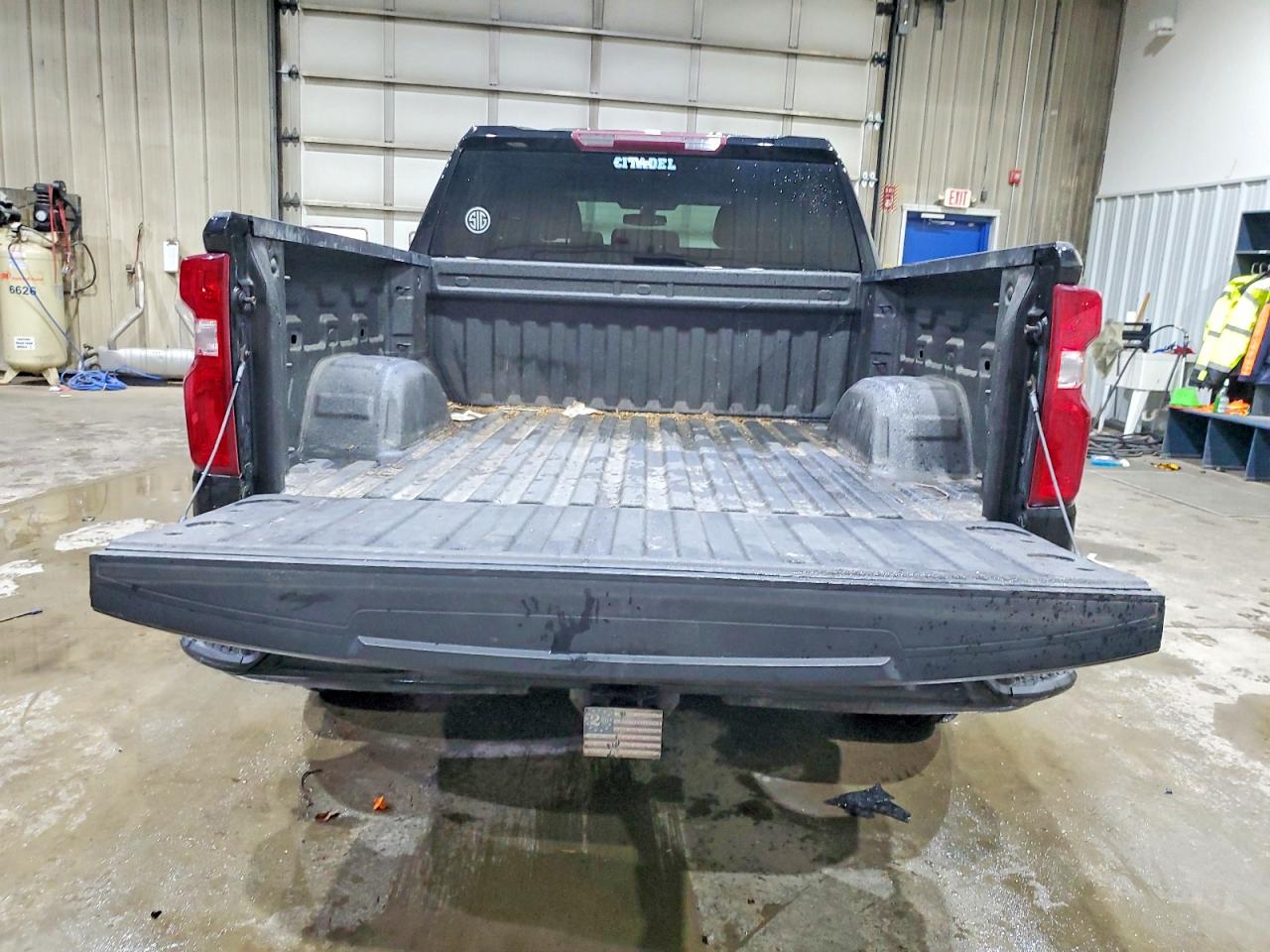 2019 CHEVROLET SILVERADO K1500 RST photo 6