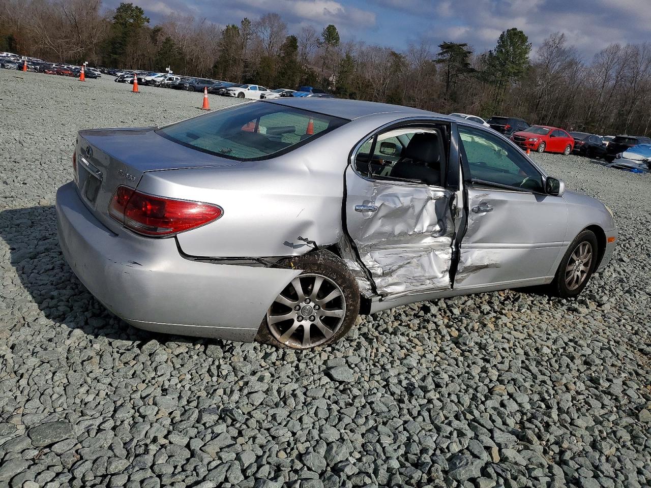 2005 LEXUS ES 330 photo 3