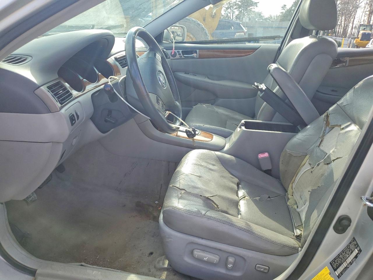 2005 LEXUS ES 330 photo 7