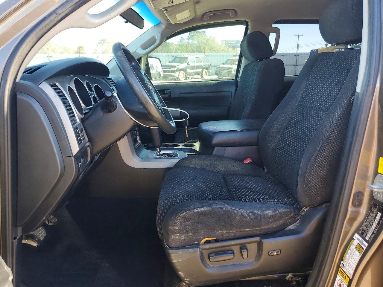 2011 TOYOTA TUNDRA CREWMAX SR5 photo 7