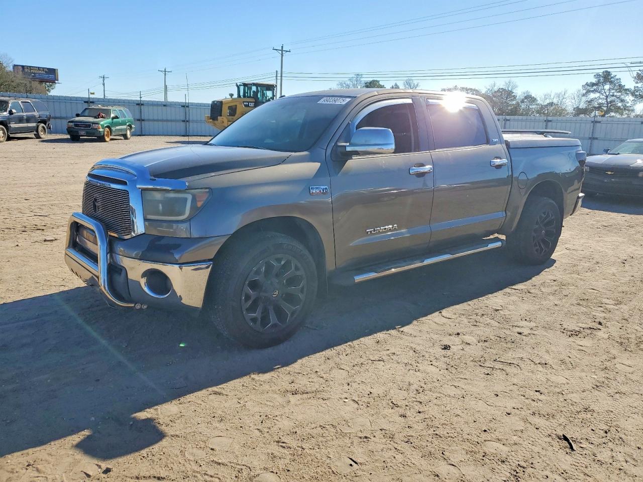 2011 TOYOTA TUNDRA