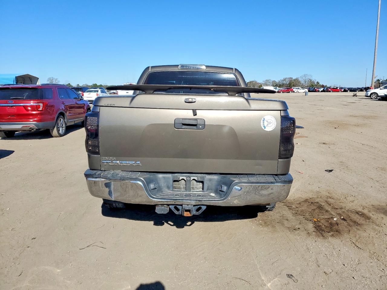 2011 TOYOTA TUNDRA CREWMAX SR5 photo 6