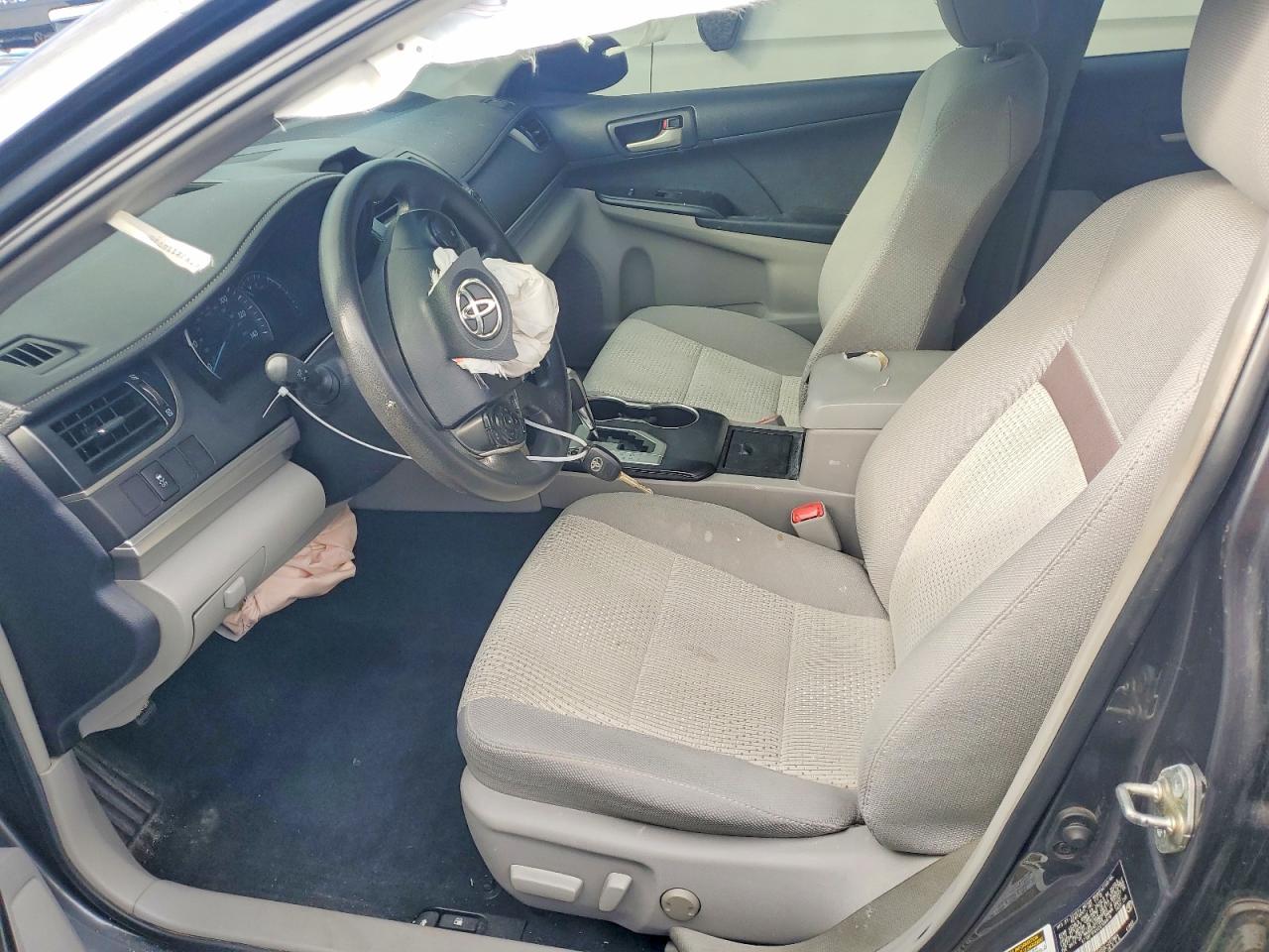 2012 TOYOTA CAMRY BASE photo 7