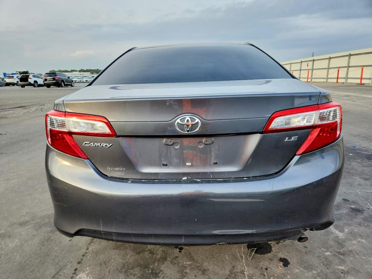 2012 TOYOTA CAMRY BASE photo 6