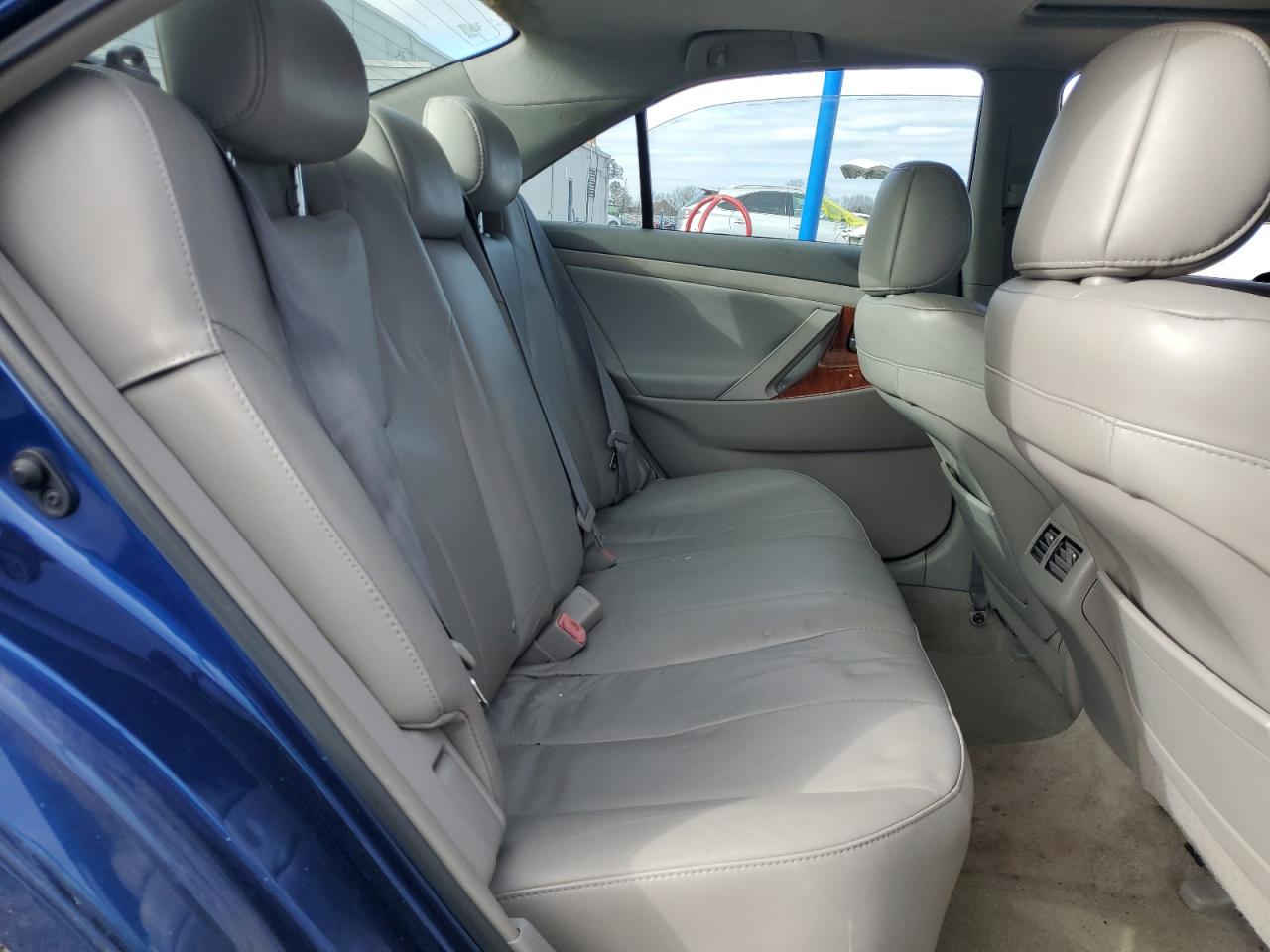 2009 TOYOTA CAMRY BASE photo 10