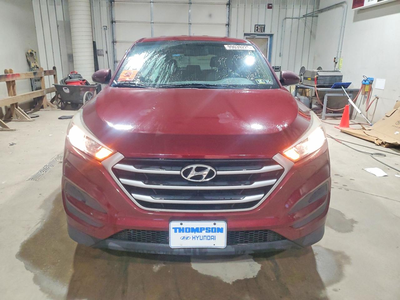 2017 HYUNDAI TUCSON SE photo 5