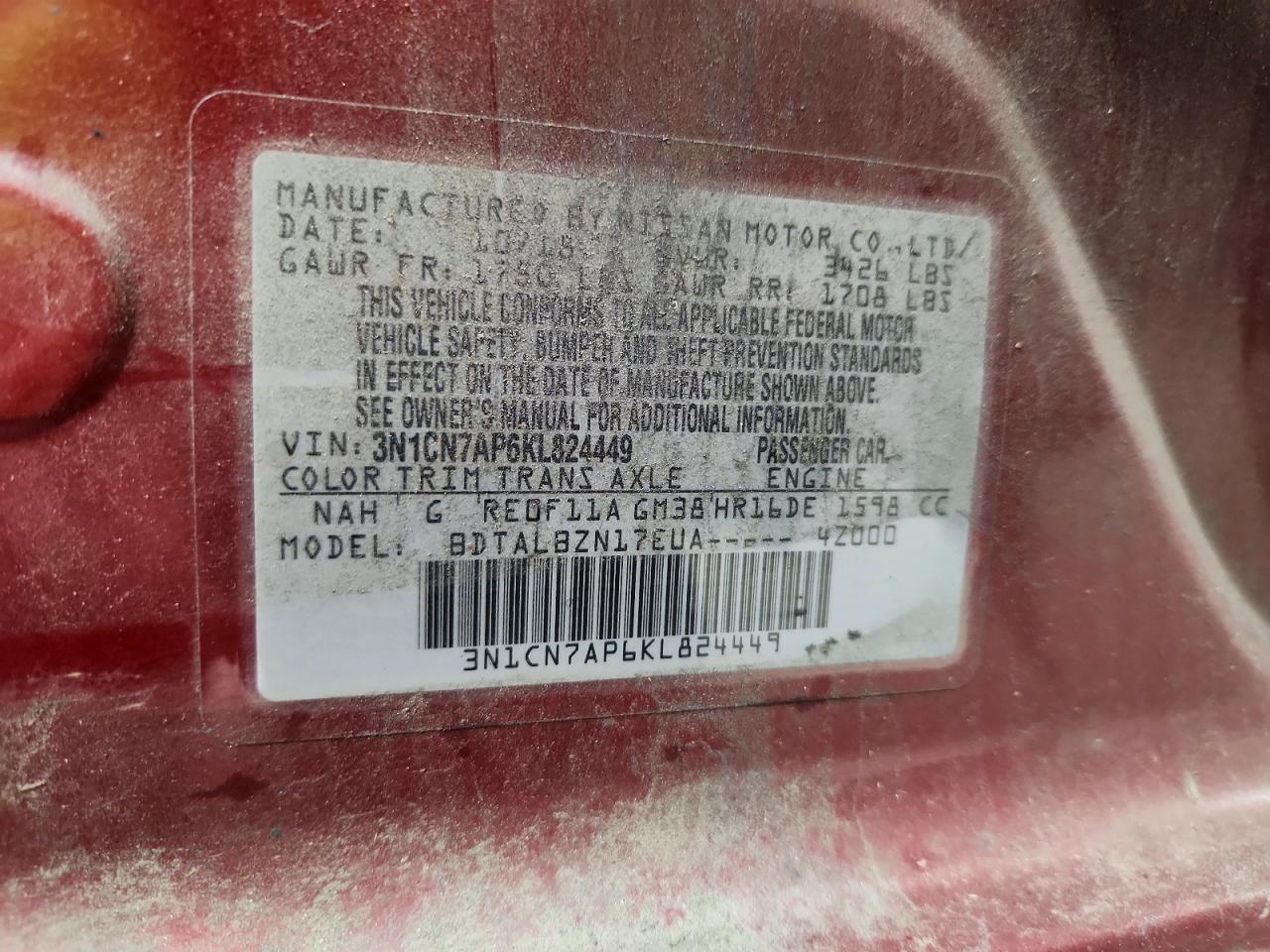 2019 NISSAN VERSA S photo 12