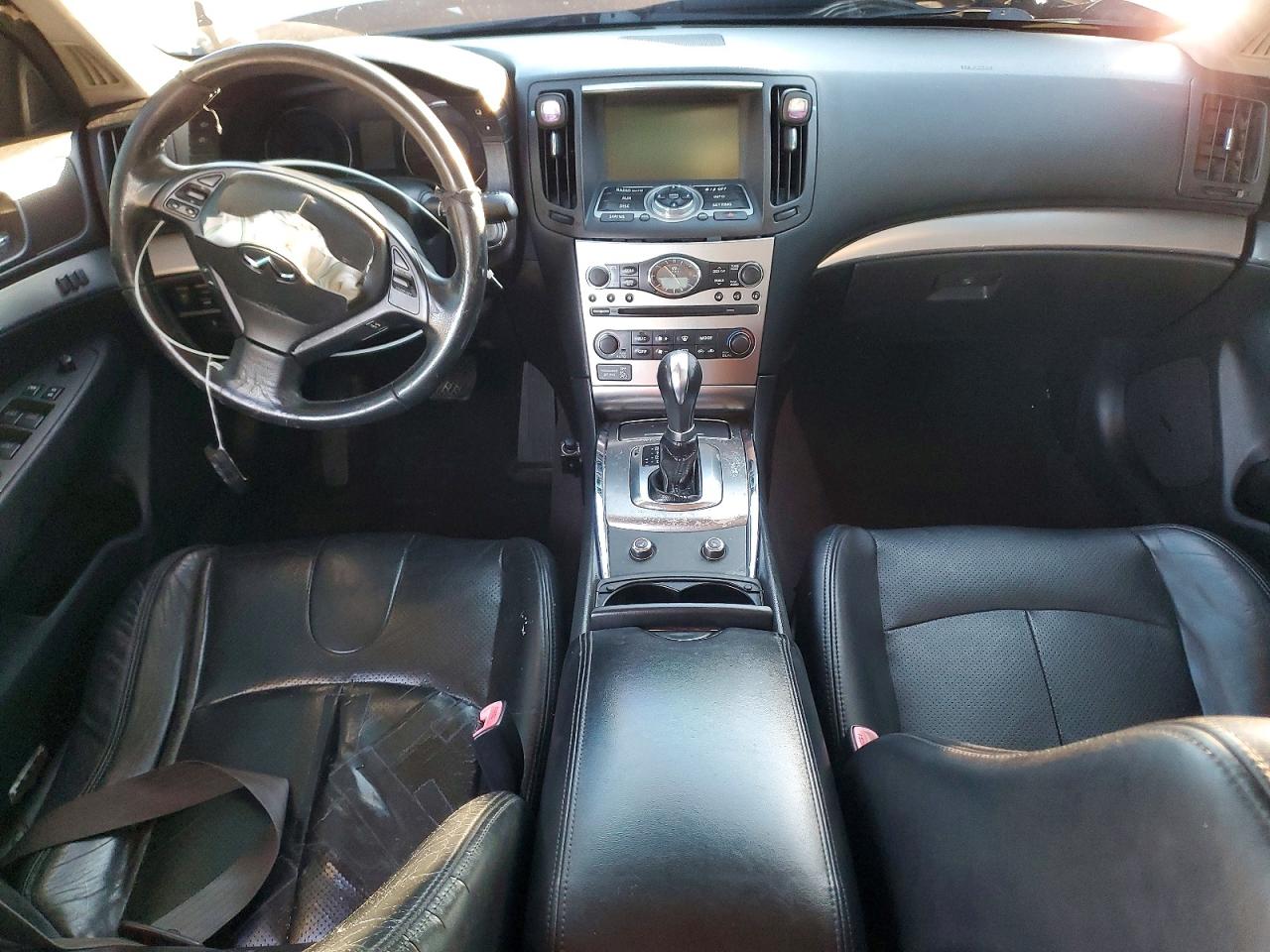 2013 INFINITI G37 BASE photo 8
