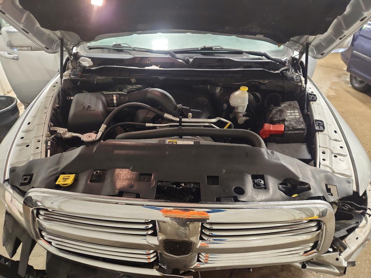 2016 RAM 1500 SLT photo 21