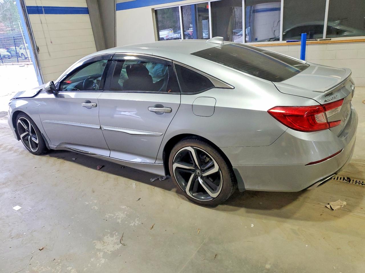 2020 HONDA ACCORD SPORT photo 2